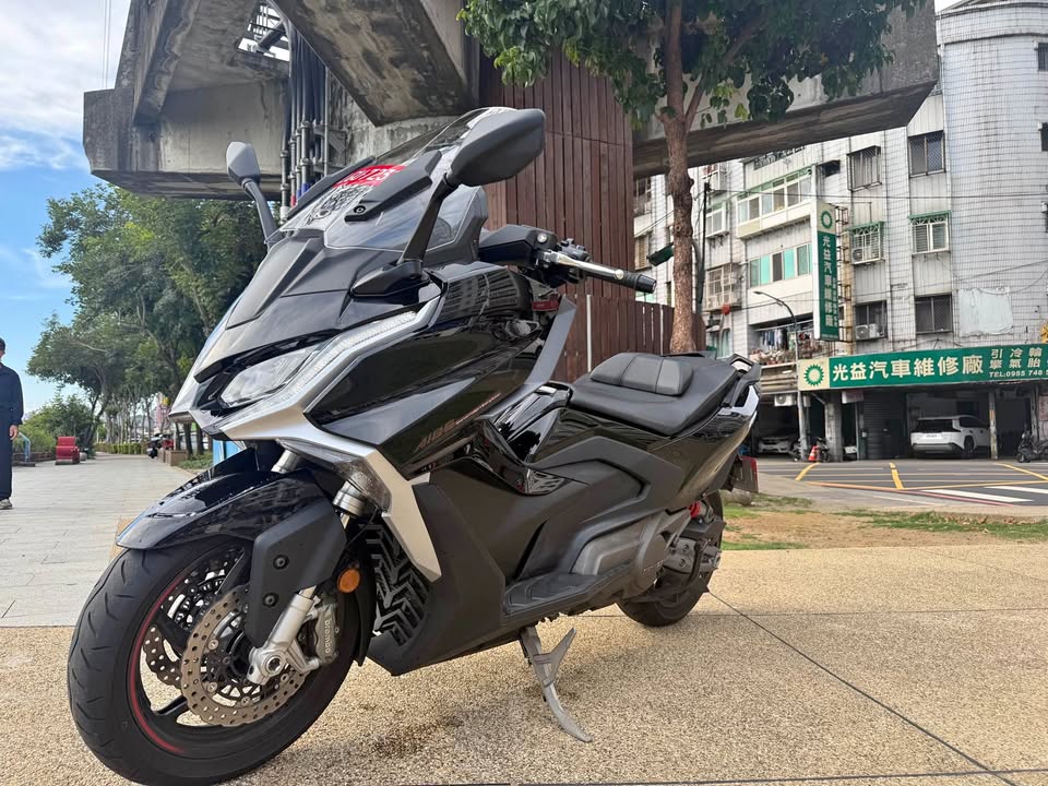 KYMCO 2024 AK550 Premium 圖片