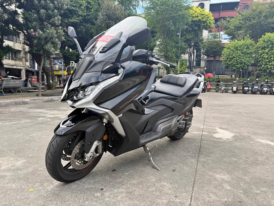 2024 Kymco ak 550 premium 圖片