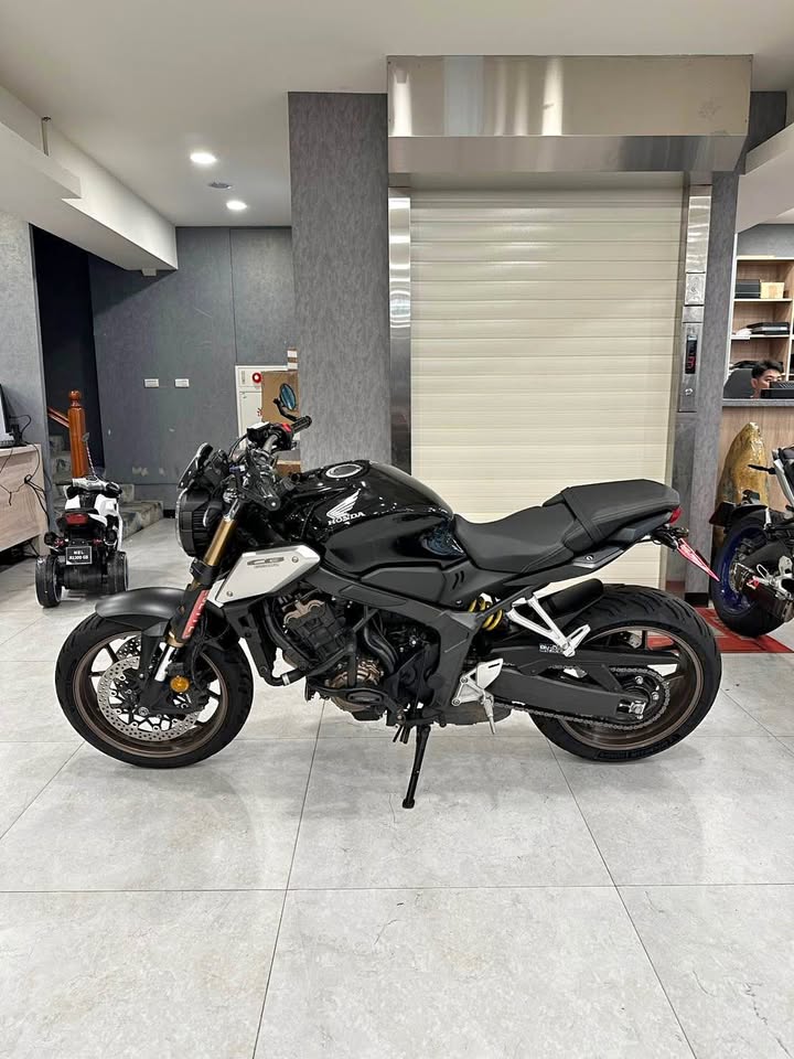 2019 HONDA CB650R 圖片