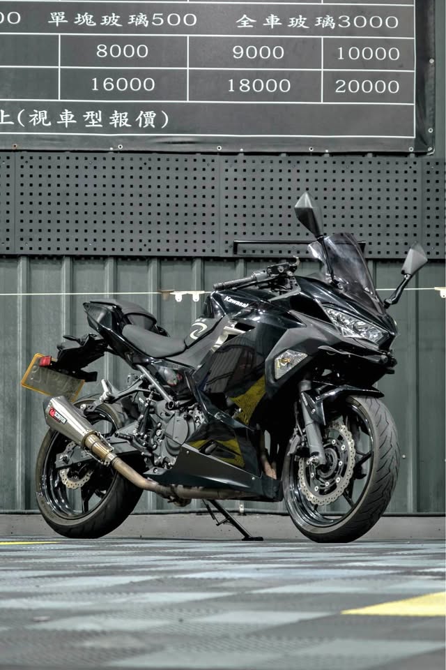 2021 Kawasaki Ninja400 圖片